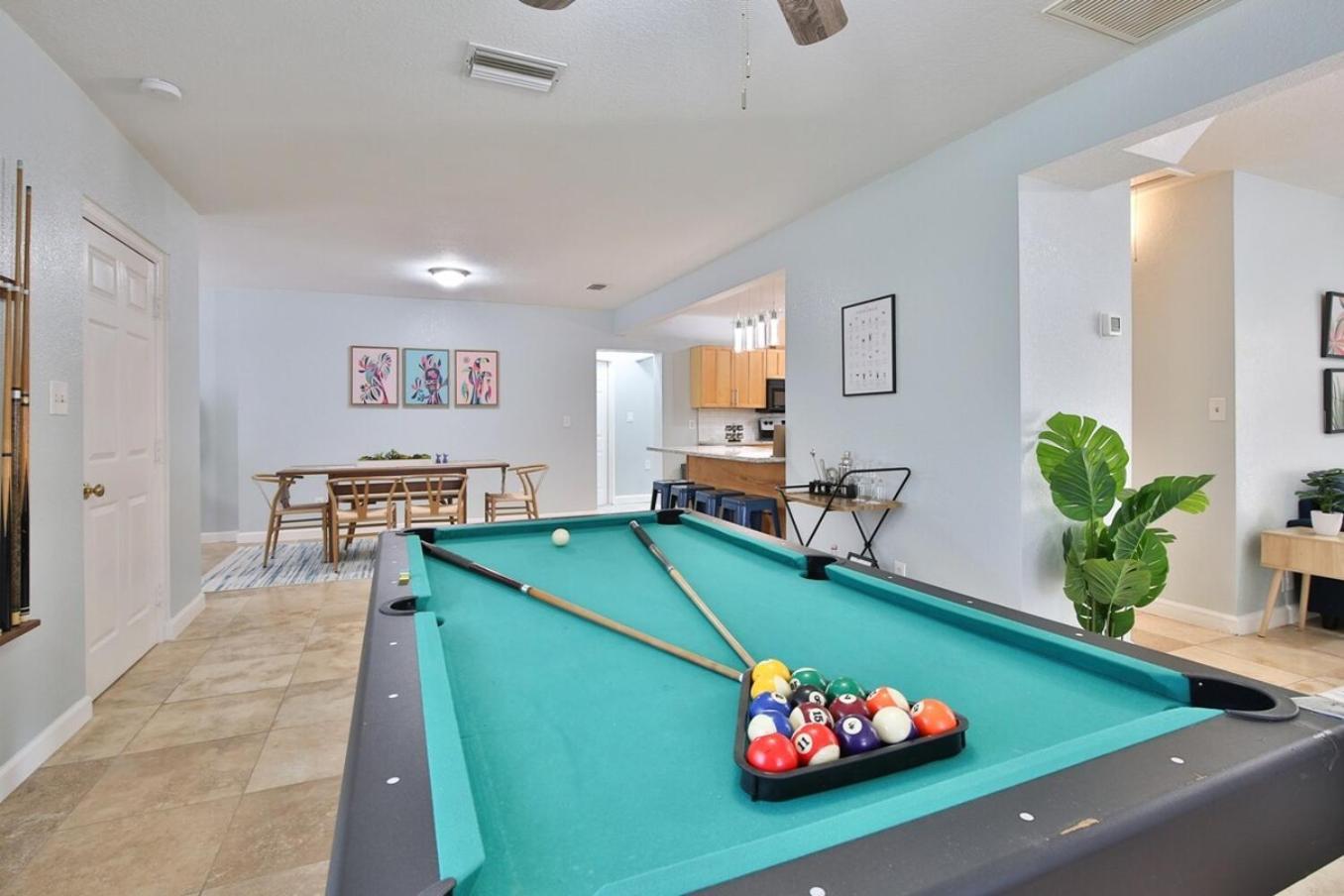 Coastal Villa W Amazing Courtyard - Splash Pad! 萨拉索塔 外观 照片